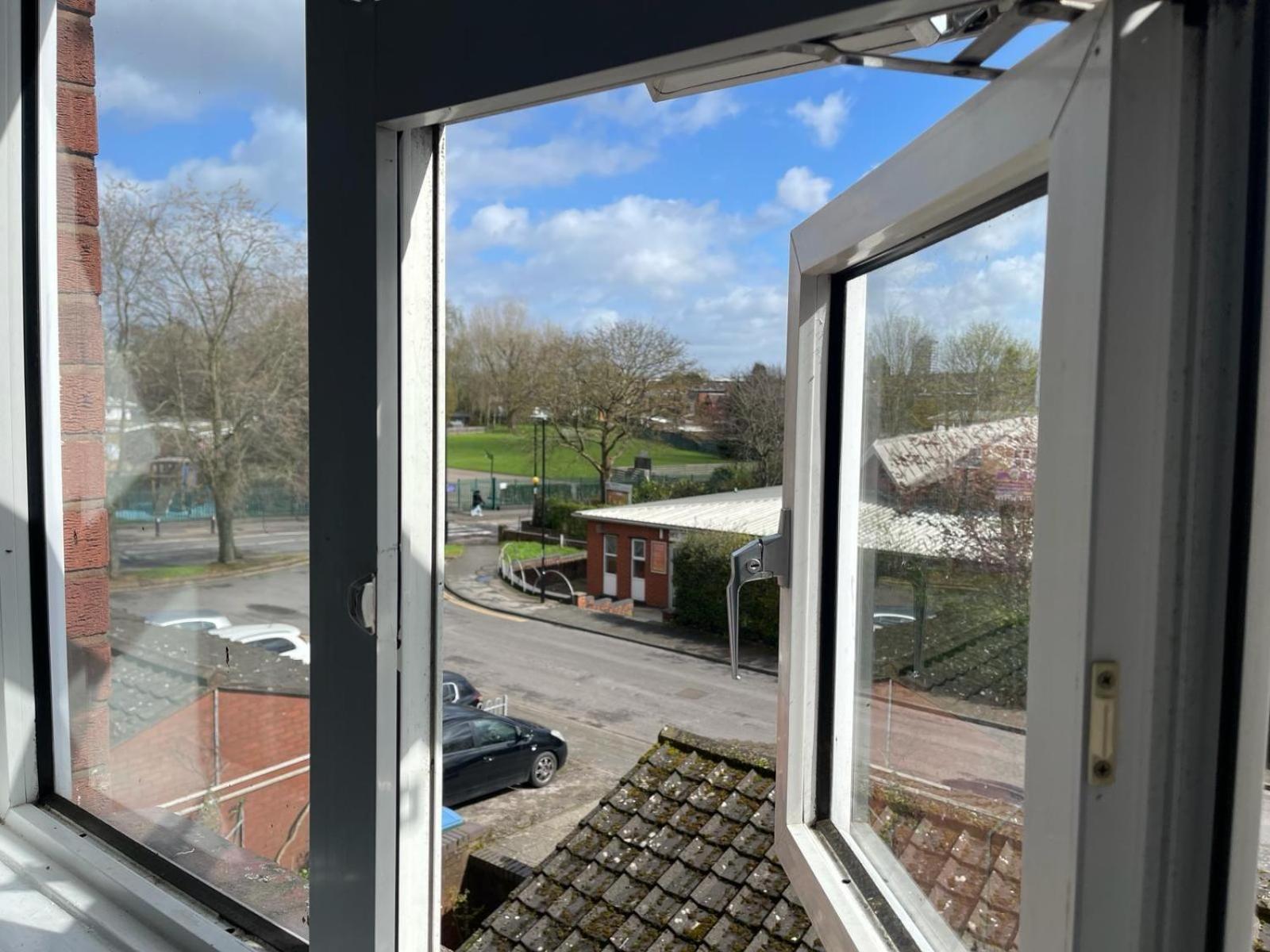 Homestays-Close To Coventry City And University I Free Parking I Wi-Fi Eksteriør bilde