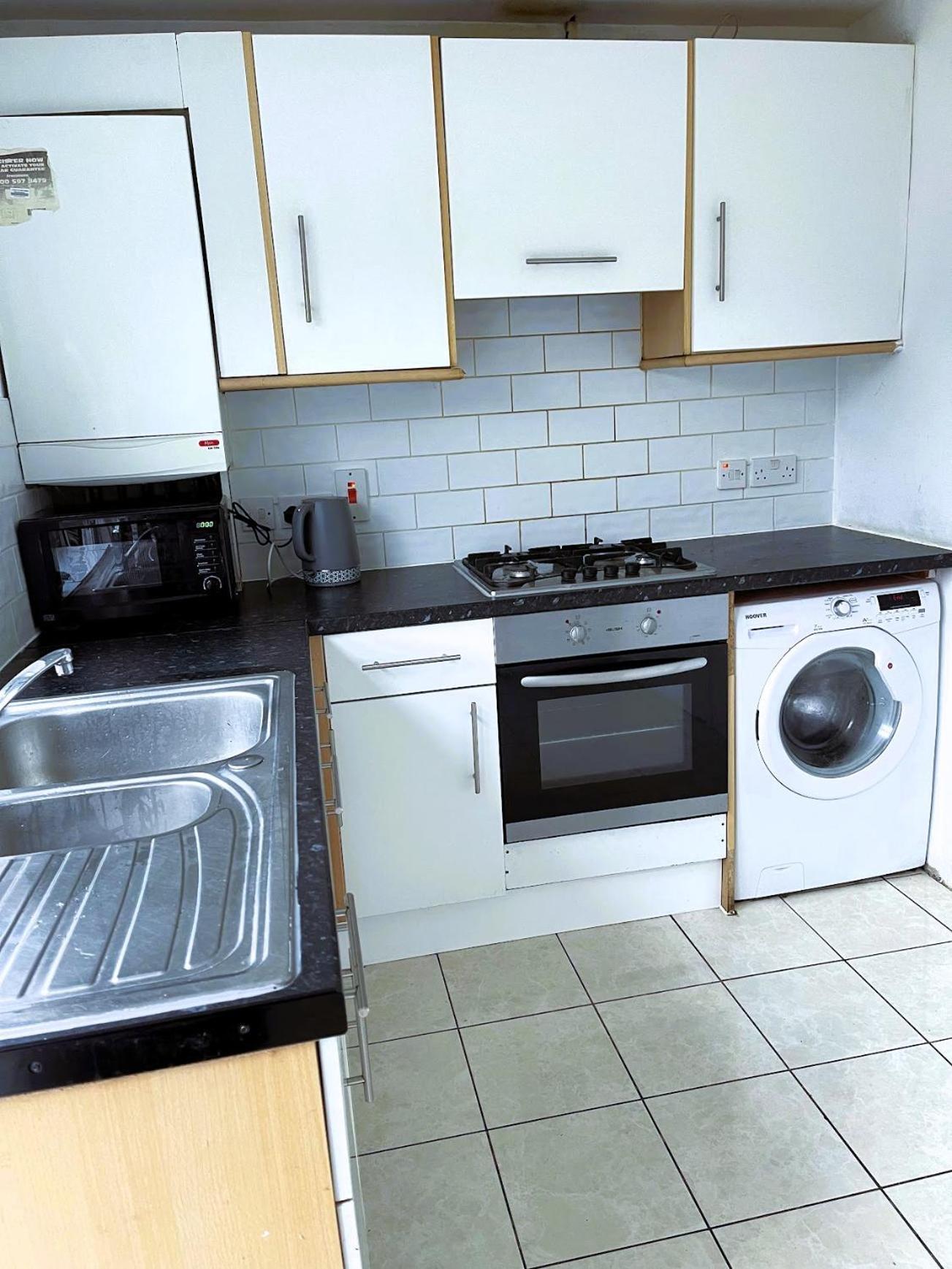 Homestays-Close To Coventry City And University I Free Parking I Wi-Fi Eksteriør bilde